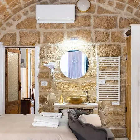 Bed and Breakfast Corte Lirice Paradiso