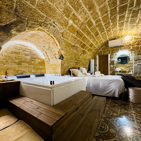 Corte Lirice Paradiso Oda ve Kahvaltı 4*