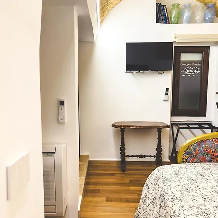 Corte Lirice Paradiso Bed & Breakfast 4*