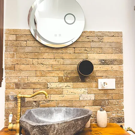 Bed & Breakfast Corte Lirice Paradiso 4*